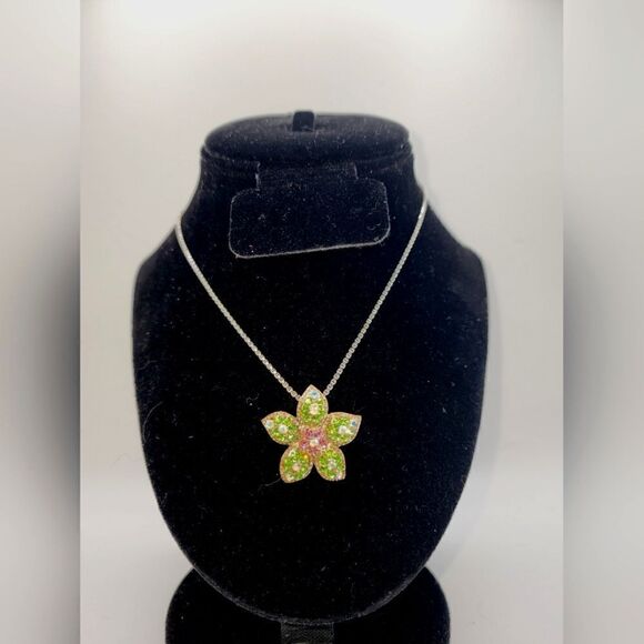 Vintage Crown Tarfari Necklace w/ a Pendant Flower shaped w/ Swarovski Crystals - Picture 1 of 5